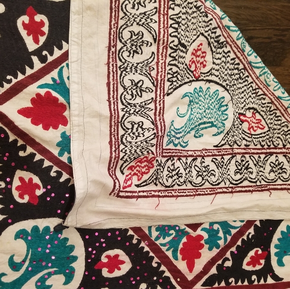 Embroidered wall hanging/throw